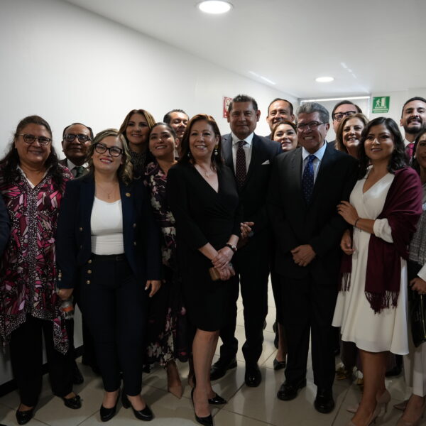 El Primer Informe Legislativo de las y los diputados federales de Puebla tuvo un sello especial: la producción integral estuvo a cargo de MAGMA Media en colaboración con Charly Meier; con un gran nivel técnico y narrativo, consolidándose como un ejercicio de rendición de cuentas innovador.