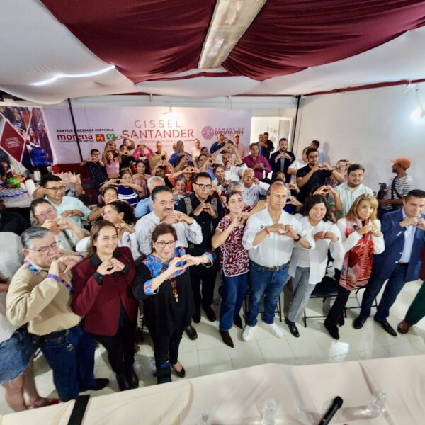 La diputada federal Gissel Santander presentó su Primer Informe Legislativo en Huauchinango, donde destacó apoyos sociales, educativos y proyectos comunitarios que han beneficiado a la Sierra Norte de Puebla
