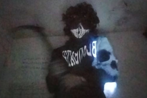 ¿Quiénes son los incels y por qué sus foros en internet representan un riesgo de violencia para los jóvenes en México? El ataque en el CCH Sur volvió urgente esta discusión. Imagen: Especial.