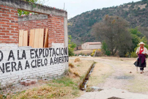 Tras más de 10 años de resistencia, comunidades de la Sierra Norte de Puebla lograron un triunfo histórico en defensa de su territorio contra concesiones mineras. Foto: La Jornada de Oriente.