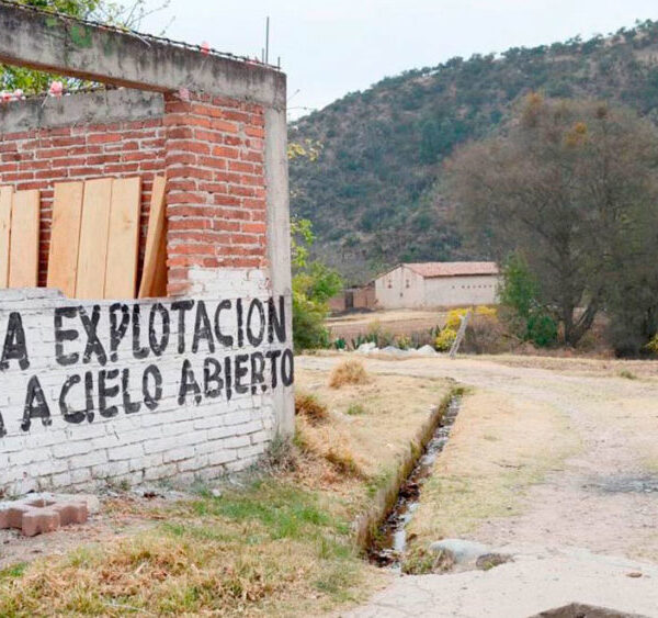 Tras más de 10 años de resistencia, comunidades de la Sierra Norte de Puebla lograron un triunfo histórico en defensa de su territorio contra concesiones mineras. Foto: La Jornada de Oriente.