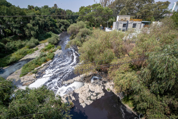 Autoridades impulsan la construcción de una planta de tratamiento en San Lucas El Grande como parte del rescate del río Atoyac. Foto: Poblanerías.com