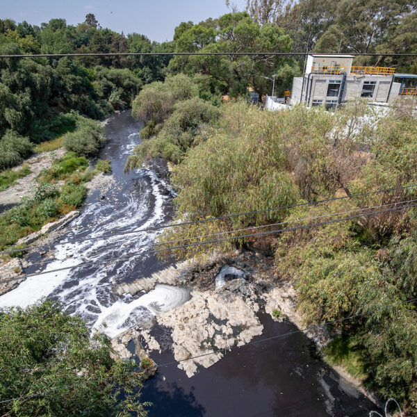 Autoridades impulsan la construcción de una planta de tratamiento en San Lucas El Grande como parte del rescate del río Atoyac. Foto: Poblanerías.com