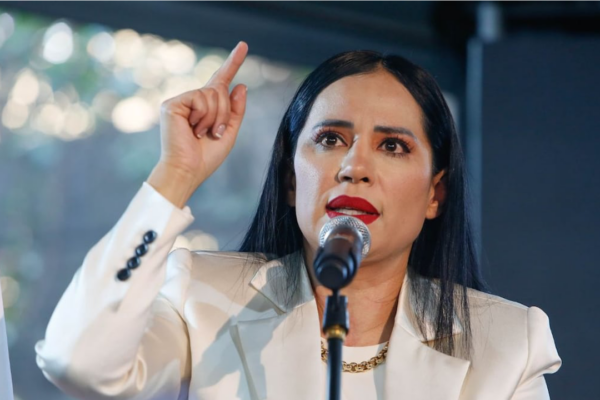 Sandra Cuevas negó tener nexos con grupos delictivos tras los señalamientos que la relacionan con integrantes de La Unión Tepito y La Chokiza. Foto: Noticias de México.