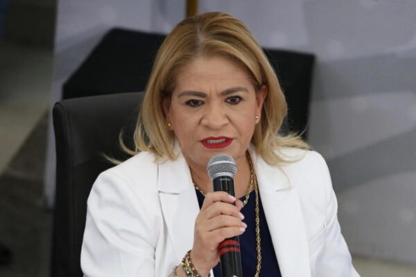 La Secretaría de Finanzas de Puebla proyecta más recursos para 2026; 3.1% de aumento en comparación con el año anterior, con prioridad en Educación y estabilidad financiera. Foto: La Jornada de Oriente.