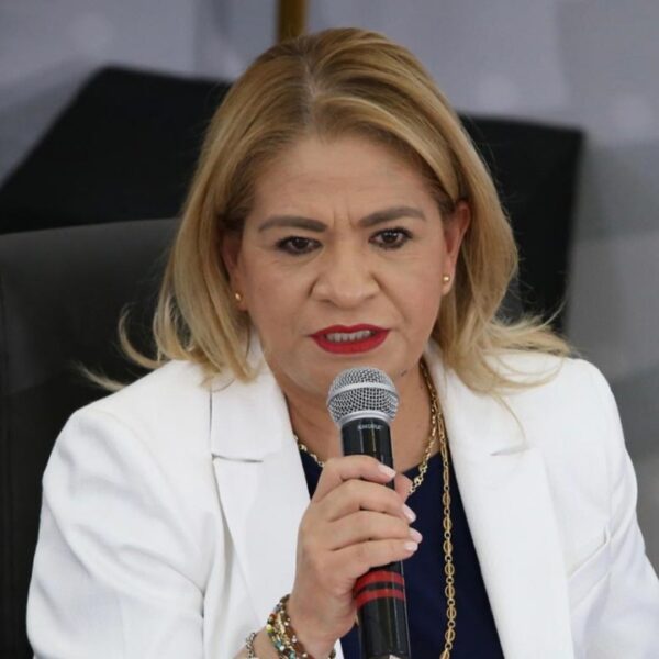La Secretaría de Finanzas de Puebla proyecta más recursos para 2026; 3.1% de aumento en comparación con el año anterior, con prioridad en Educación y estabilidad financiera. Foto: La Jornada de Oriente.