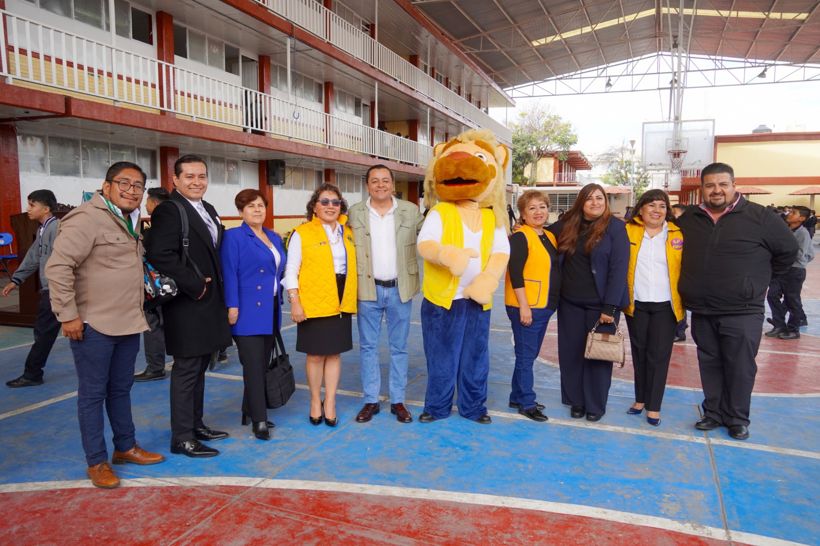 El Gobierno de San Martín Texmelucan llevó a estudiantes de secundaria la plática “Obligaciones de tener una mascota”, con el fin de promover desde la niñez la tenencia responsable y el respeto hacia los seres sintientes.
