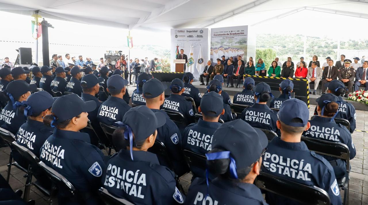 Gobierno estatal impulsa programa de vivienda para estudiantes de UCIPS y policías