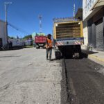 El Ayuntamiento de Puebla intensificó las acciones de la Campaña Capitalina “Bacheando Puebla”, con cuadrillas desplegadas en vialidades estratégicas para mejorar la movilidad y seguridad vial en distintos puntos de la ciudad.