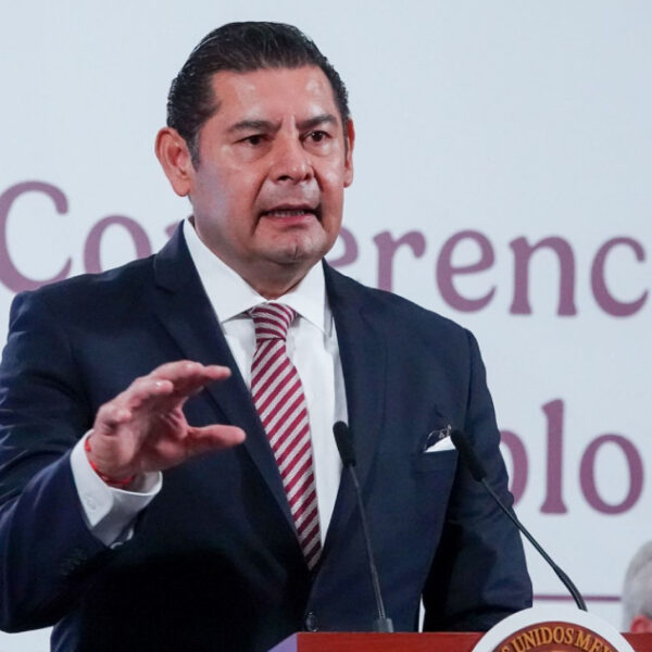 Alejandro Armenta Mier buscará consolidar proyectos tecnológicos