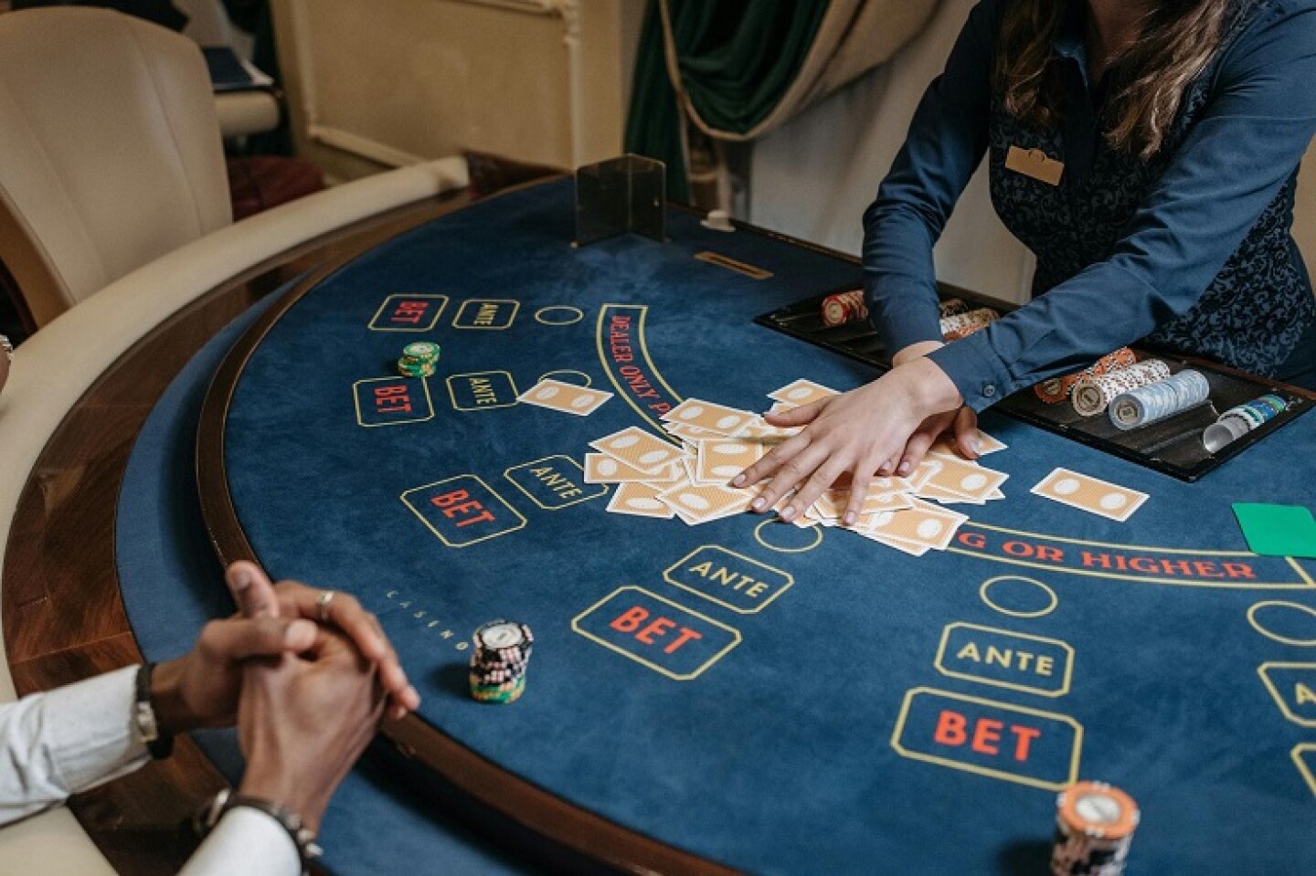 Segob prepara reforma a Ley de Juegos para frenar lavado de dinero