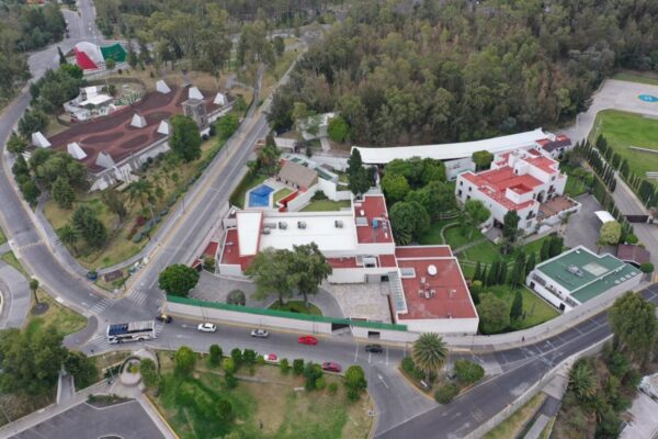 El DIF estatal abrirá el primer Centro Poblano de Salud Mental Integral para Niñas, Niños y Adolescentes (Ceposami), un espacio especializado en atención psicológica y emocional. Foto: La Jornada.
