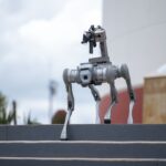 Un perro robot armado fue presentado en Zacatecas como parte de una nueva estrategia de seguridad e inteligencia.