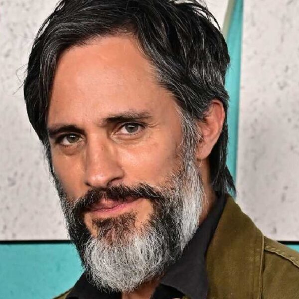 Gael García Bernal se une a más de mil 500 cineastas en el boicot a instituciones israelíes, en solidaridad con Palestina y contra la violencia en Gaza. Foto: Milenio.