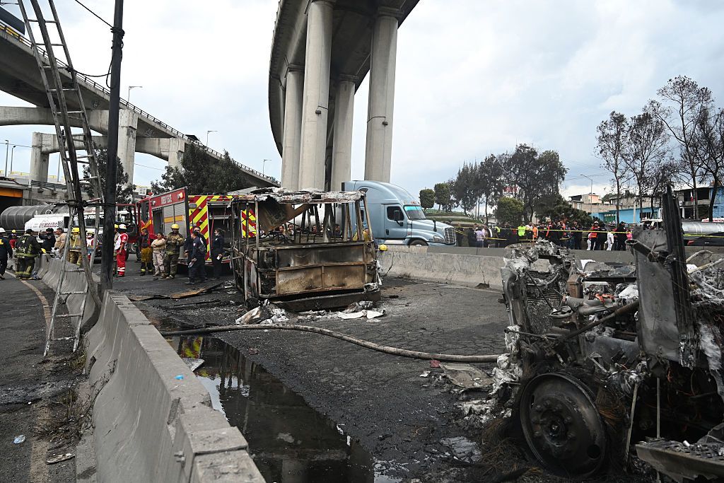 Son 13 personas las que han perdido la vida por explosión de pipa en Iztapalapa. Foto: CNN.