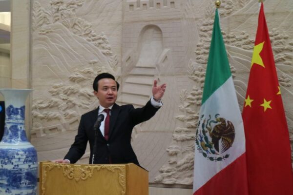 La propuesta de México de aplicar un arancel del 50% a autos chinos abre un nuevo frente en la relación comercial con China. Foto: Canal 6.
