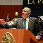 El senador Adán Augusto López seguirá como coordinador de Morena en el Senado. Ignacio Mier asegura que la solicitud de juicio político del PAN es solo especulación y no existe imputación directa en su contra. Foto: Horizonte 365.