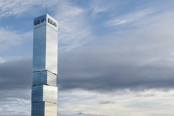 La Torre Inxignia de Puebla será sede de la primera carrera vertical en la ciudad, con un recorrido de 990 escalones y aval internacional.