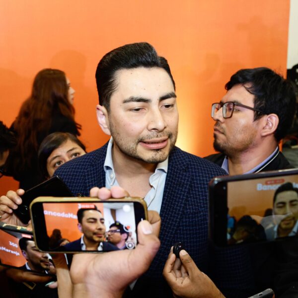 Iván Camacho Romero formalizó su llegada a Movimiento Ciudadano, mientras enfrenta investigaciones por presunto abuso de poder. Foto: Carlos Martín.