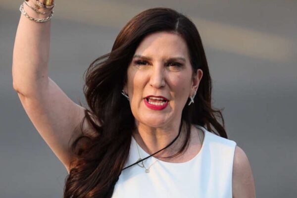 Kenia López Rabadán, participará en el Desfile Cívico Militar del 16 de septiembre en representación del Poder Legislativo, retomando la tradición de inclusión de los tres poderes en las celebraciones patrias. Foto: Getty Images.