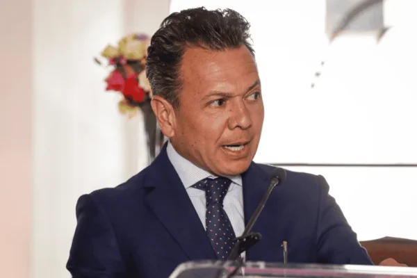 El gobernador de Jalisco, Pablo Lemus, anunció que las Líneas 4 y 5