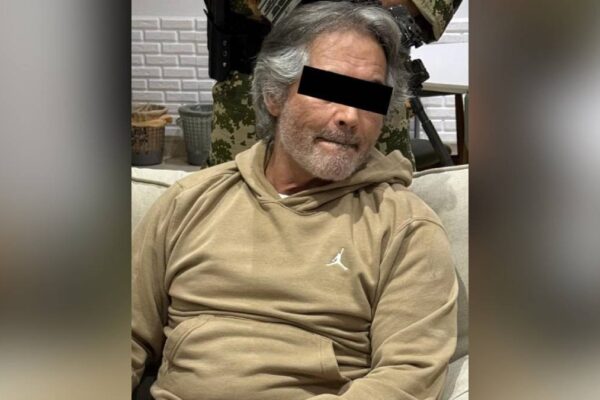 La captura de Hernán Bermúdez Requena, alias “El Abuelo”, exfuncionario tabasqueño y señalado como líder de La Barredora, fue confirmada por Omar García Harfuch tras un operativo internacional en Paraguay. Foto: X @OHarfuch.