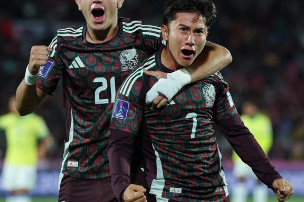 México Sub-20 arrancó la Copa del Mundo con un emocionante empate 2-2 ante Brasil. Foto: Selección Nacional de México,