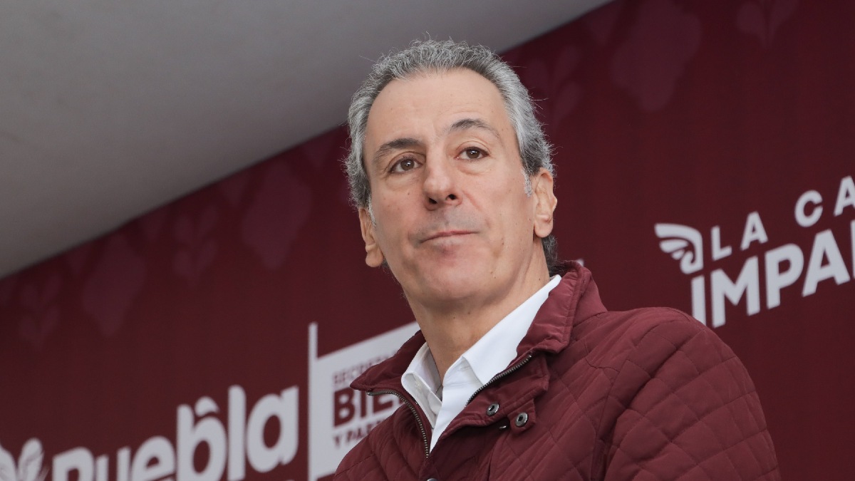 José Chedraui Budib, presidente municipal de Puebla, se posicionó como el quinto alcalde mejor evaluado de México con una aprobación del 53.5%, según Mitofsky. Foto: EsImagen.