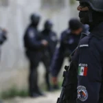 En 2024, México registró 33.5 millones de delitos, pero menos del 10% fueron denunciados, revelando una cifra oculta preocupante. La mayoría de los casos abiertos permanecen sin resolver. Foto: AP.