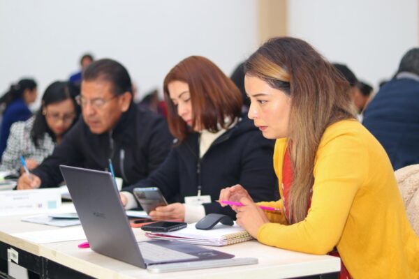 La SEP Puebla abrió la segunda etapa de migración de nómina estatal a Banorte, con módulos disponibles en diversas regiones hasta el 17 de octubre. Foto: Gobierno de Puebla.