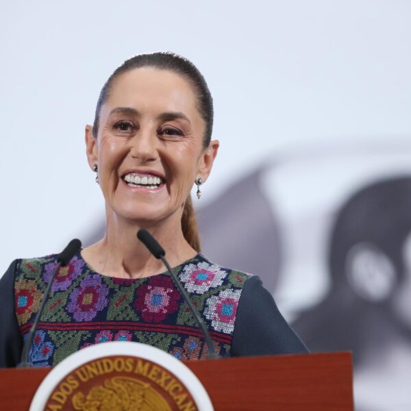 Sheinbaum rendirá cuentas a la ciudadanía poblana sobre su primer año de gobierno y los avances de hasta 40 proyectos federales que involucran al Estado. Foto: EFE.