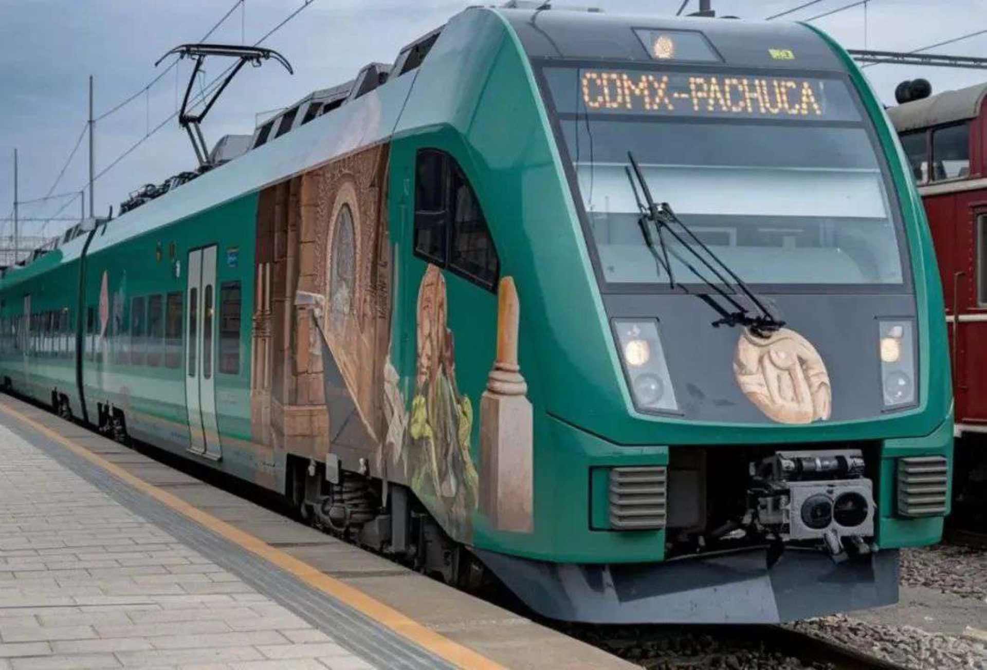 CAF y china CRRC Zhuzhou compiten por 15 trenes México-Pachuca; Alstom se retira de la licitación