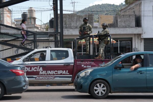 José Luis Corrales, director de Seguridad de Amozoc, permanece en terapia intensiva luego de ser emboscado durante un operativo. Foto: La Jornada de Oriente.