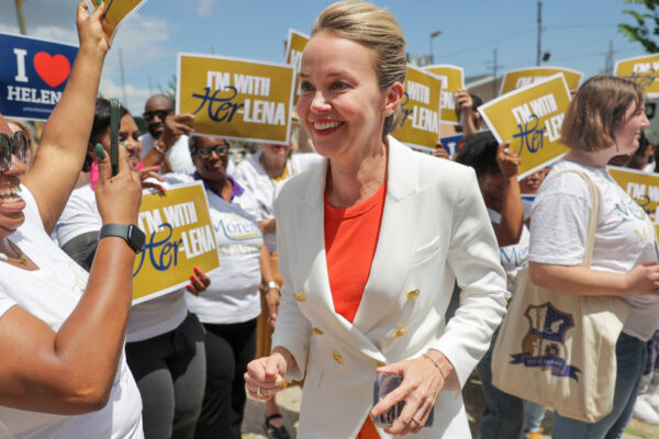 Helena Moreno, periodista nacida en Veracruz y exconcejala de Nueva Orleans, hizo historia al convertirse en la primera latina elegida alcaldesa de la ciudad. Foto: The New York Times.