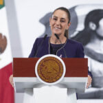 Sheinbaum promete una recaudación más justa y eficiente con una fiscalización reforzada y aduanas modernizadas. Foto: Presidencia.