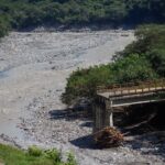 Gobierno estatal y federal trabajan en la reconstrucción del Puente Tecpatlán