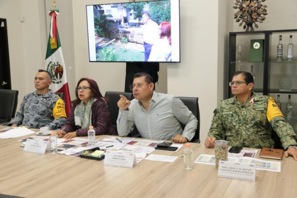 Alejandro Armenta aseguró que Puebla no pedirá créditos para enfrentar los daños por las lluvias. Foto: Gobierno de Puebla.