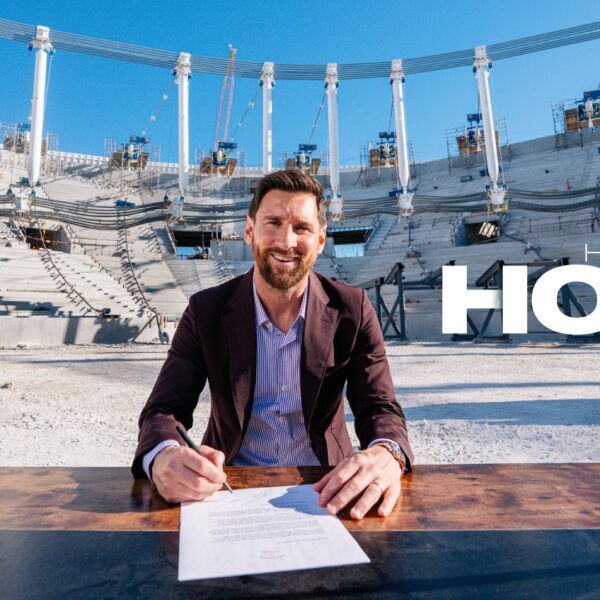 Lionel Messi renovó con el Inter Miami hasta 2028; seguirá siendo la cara del proyecto que revolucionó la MLS y prepara su camino rumbo al Mundial 2026. Imagen: Inter Miami FC.