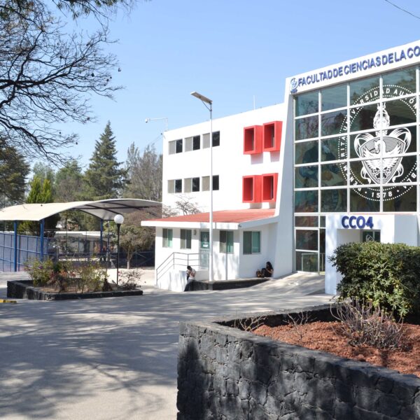 La BUAP refuerza la seguridad en sus campus tras amenazas en redes sociales.