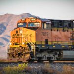 El Gobierno de México reporta avances en los trenes de pasajeros: dos tercios de los tramos se levantan sobre derechos de vía ya existentes, reduciendo conflictos y acelerando las obras.