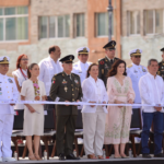 Durante la conmemoración del 204 aniversario de la Armada de México, la presidenta Claudia Sheinbaum llamó a erradicar la corrupción dentro de las Fuerzas Armadas y destacó que la honestidad y la lealtad a la patria deben prevalecer. Foto: MX Noticiero.