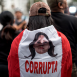 Crisis política en Perú: el Congreso destituyó a Dina Boluarte y nombró a José Jerí como presidente interino. Es el séptimo mandatario en menos de una década en asumir el cargo. Foto: EFE.