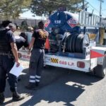 Más de 250 elementos de tránsito y vialidad de Puebla recibieron capacitación en medidas de seguridad y normatividad para prevenir riesgos en el traslado de este combustible. Foto: Puebla Online.