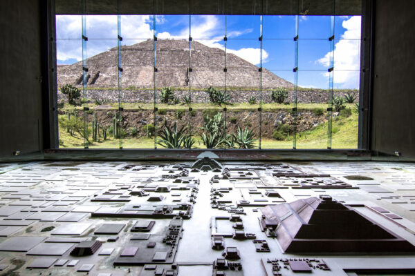 En 2026, visitar museos y zonas arqueológicas del INAH será más caro; hay ajustes para mexicanos y extranjeros pagarán el doble. Foto: México desconocido.