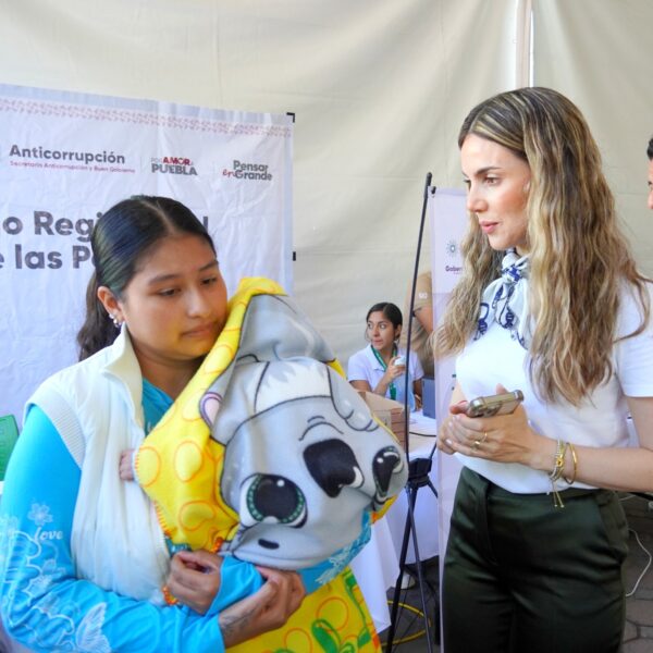 50 niños y niñas de Texmelucan obtienen registro de nacimiento gratuito.