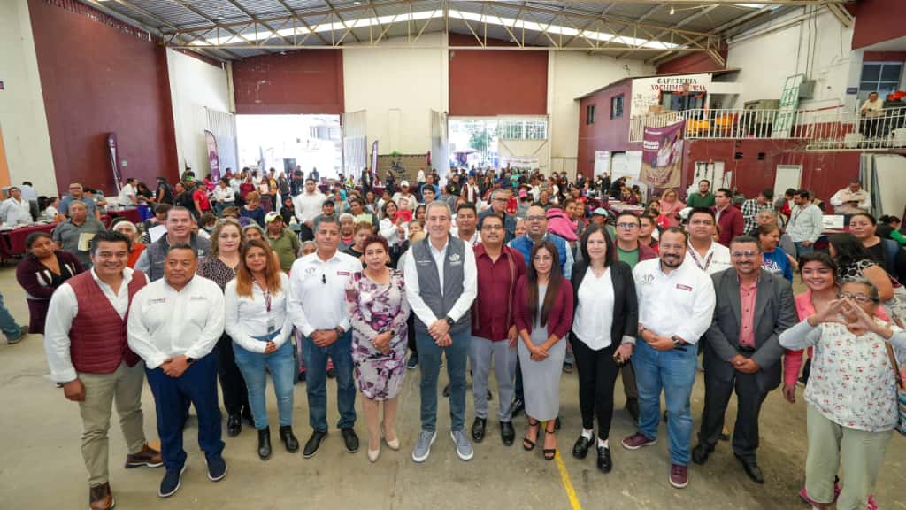 Pepe Chedraui llevó la Jornada Integral Imparable a San Pablo Xochimehuacan, acercando servicios médicos, educativos y sociales a miles de familias poblanas.