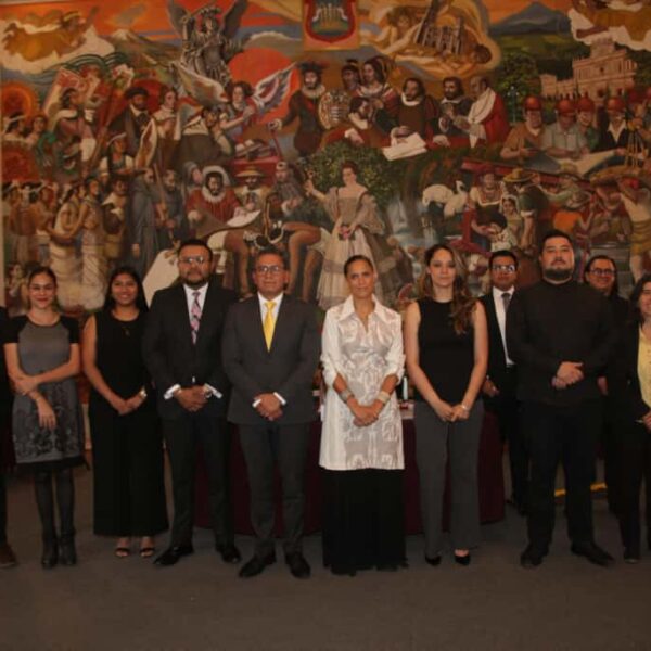En su comparecencia ante el Cabildo, la directora del IMACP, Anel Nochebuena, destacó que el Gobierno de Pepe Chedraui impulsó más de 260 actividades culturales en su primer año, consolidando una política incluyente y transformadora.