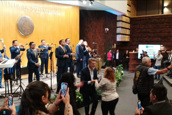 Tras la polémica por el baile de diputadas y diputados de Morena con la Sonora Santanera