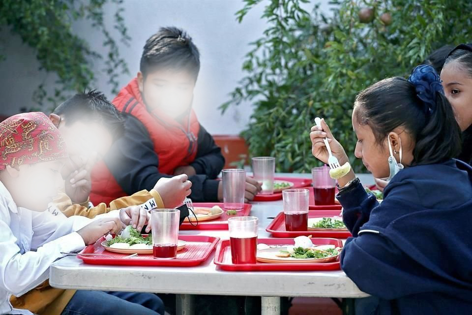 El DIF Nacional destinó 18 mil millones de pesos para fortalecer la seguridad alimentaria en el país.