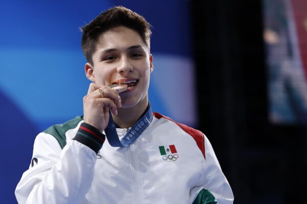 Osmar Olvera, el mexicano que desafía la gravedad fue nominado por World Aquatics